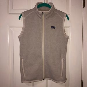 Patagonia Cream Women’s vest! Good condition!